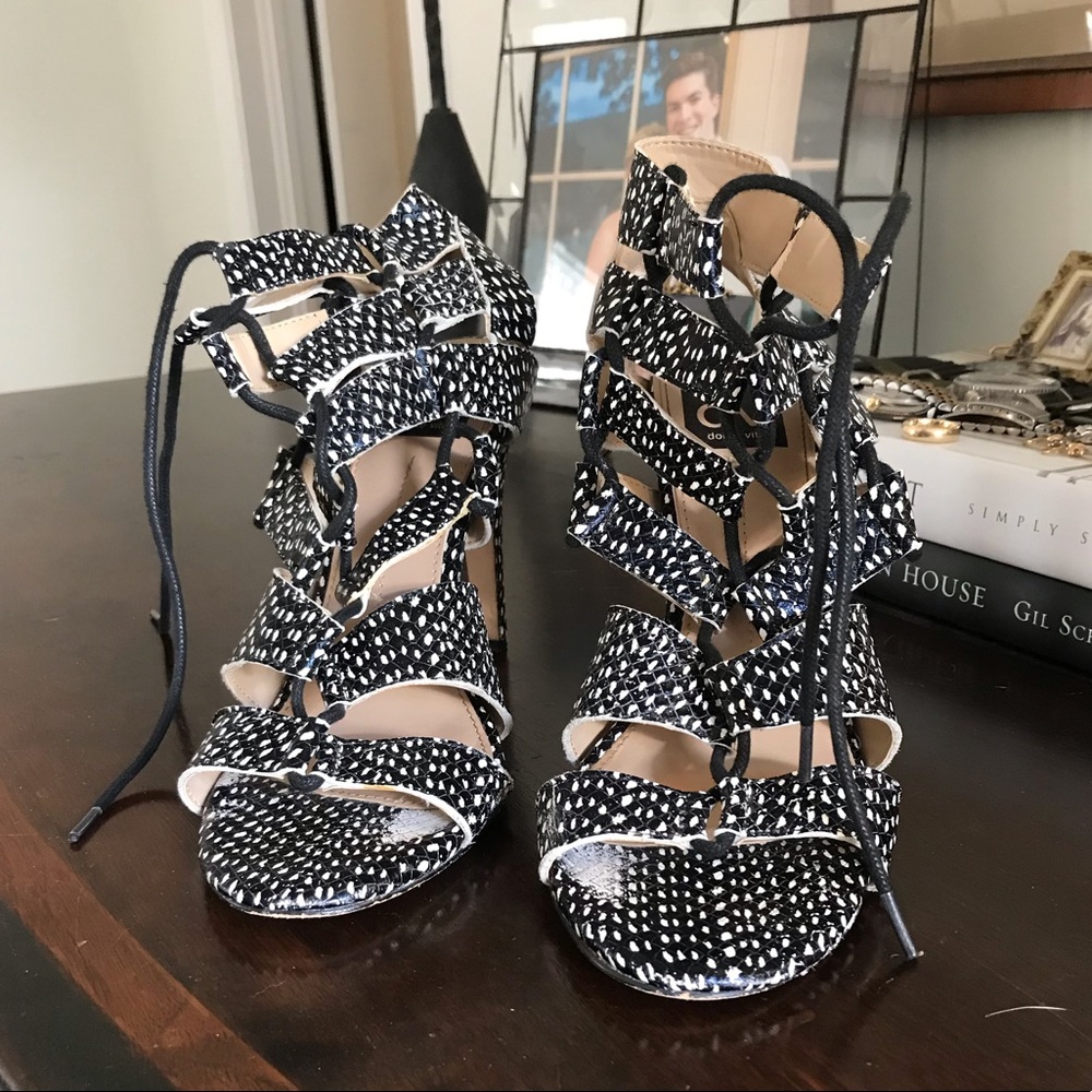 DV Strappy Heeled Sandal
